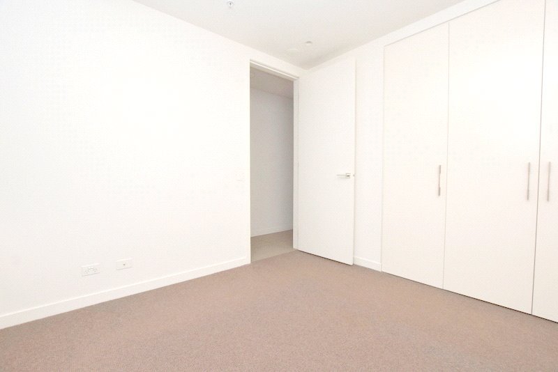 Photo - 211/89 Roden Street, West Melbourne VIC 3003 - Image 6