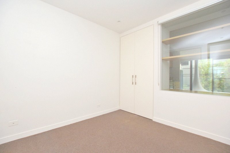 Photo - 211/89 Roden Street, West Melbourne VIC 3003 - Image 7