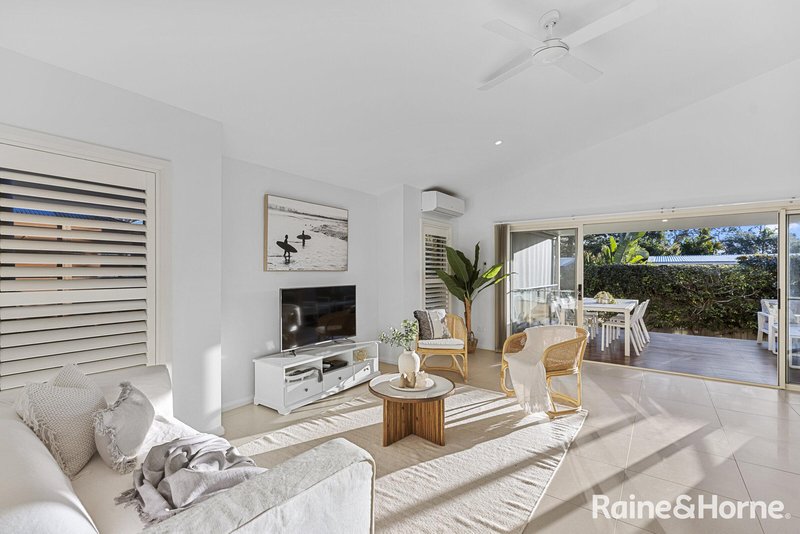Photo - 2/119 Bateau Bay Road, Bateau Bay NSW 2261 - Image 5