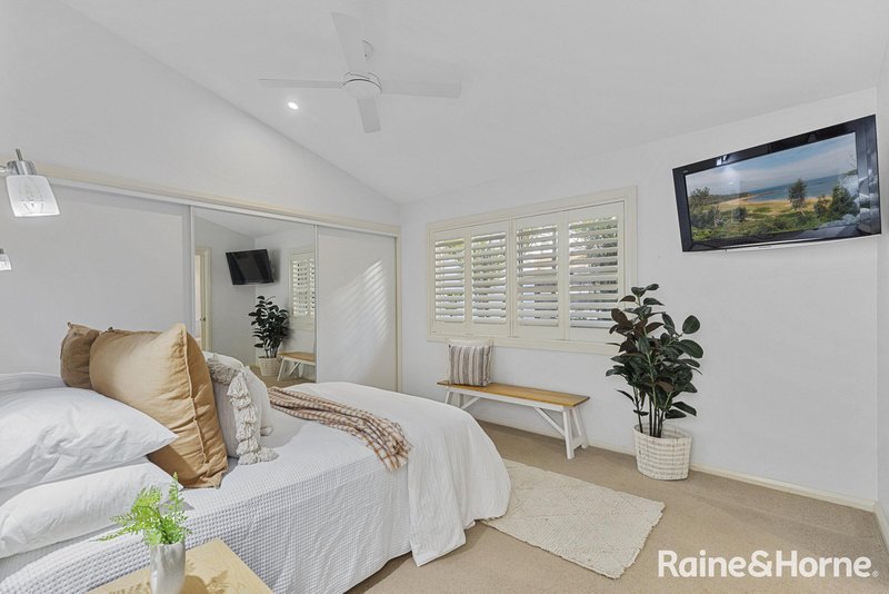 Photo - 2/119 Bateau Bay Road, Bateau Bay NSW 2261 - Image 10