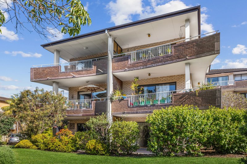 Photo - 2/119 Oaks Avenue, Dee Why NSW 2099 - Image 6