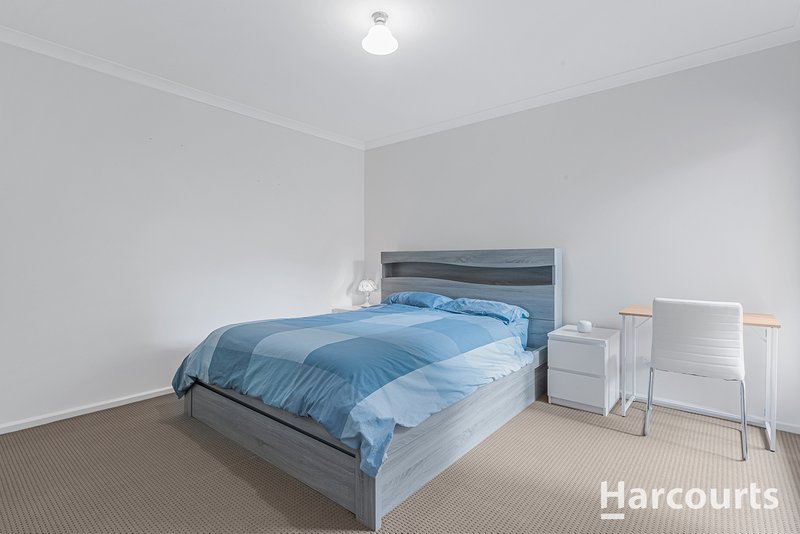 Photo - 2/119 Rooks Road, Nunawading VIC 3131 - Image 4