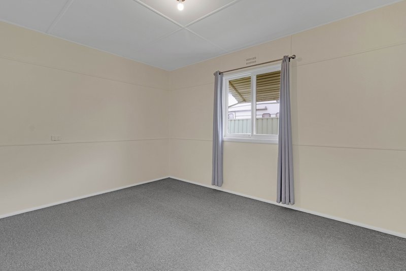 Photo - 2/119 Stella Street, Long Jetty NSW 2261 - Image 7