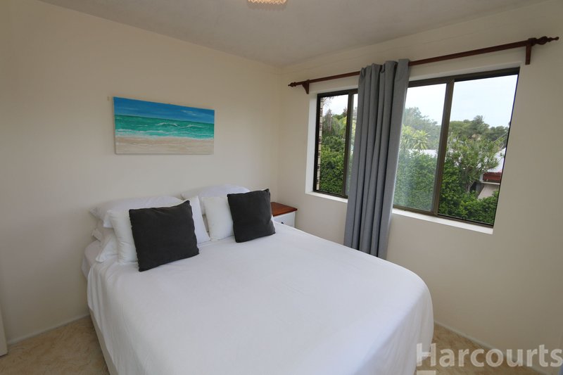 Photo - 2/119 Sylvan Beach Esplanade, Bellara QLD 4507 - Image 9