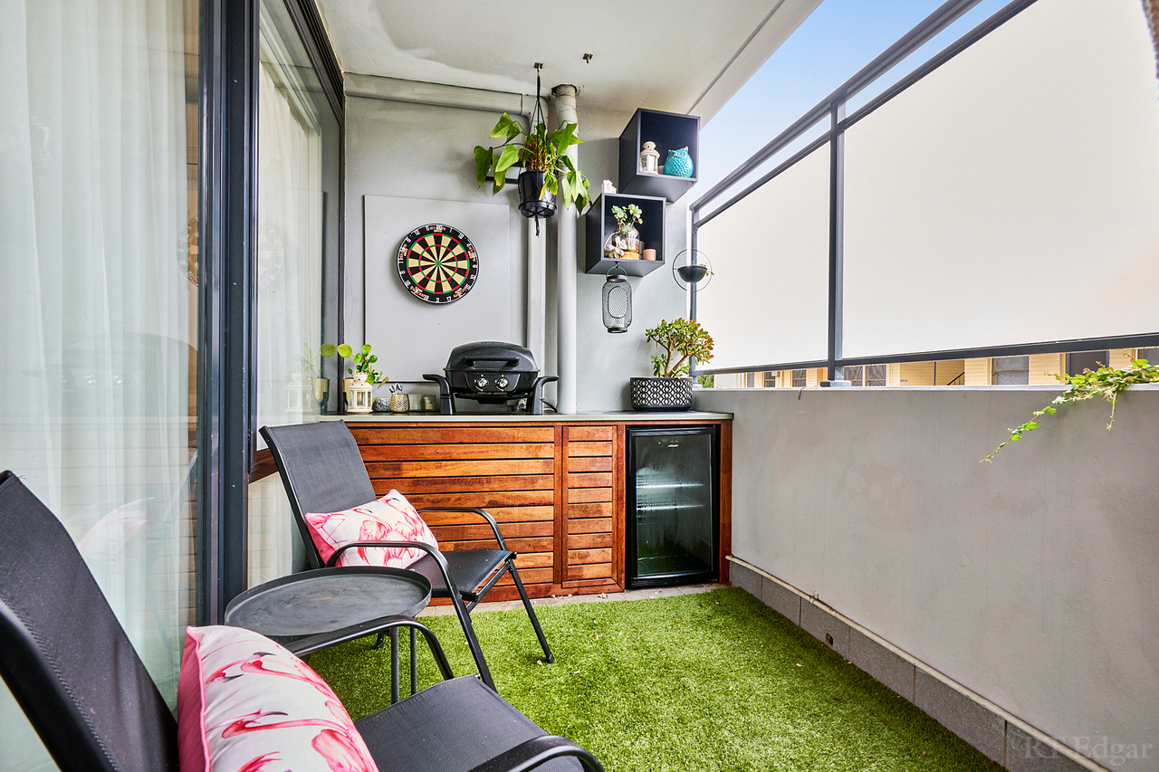 2-bedroom unit at 211 95 Ormond Road, Elwood VIC 3184, Port Phillip, Victoria