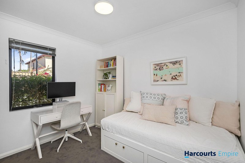 Photo - 211A Holbeck Street, Doubleview WA 6018 - Image 11