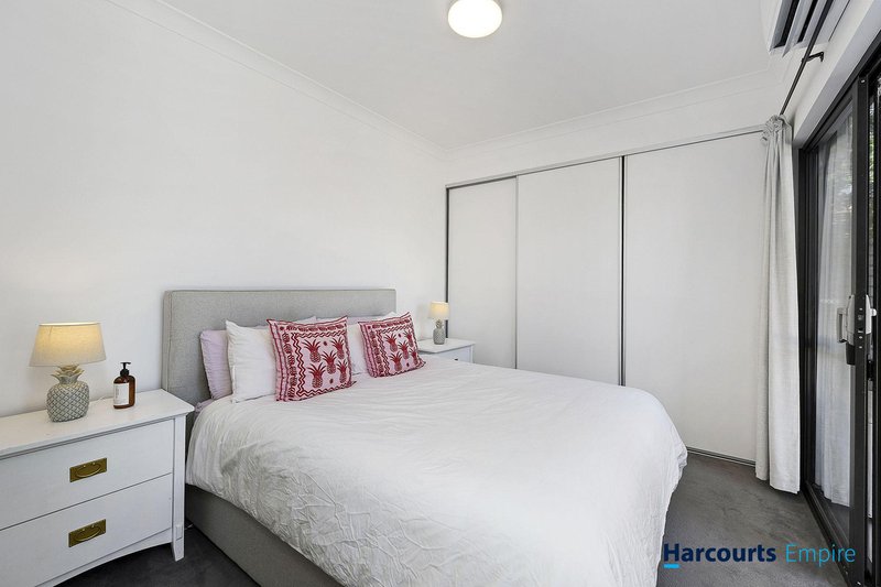 Photo - 211A Holbeck Street, Doubleview WA 6018 - Image 15