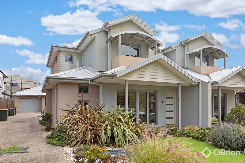 Photo - 2/12 Andrews Street, Spotswood VIC 3015 - Image 1