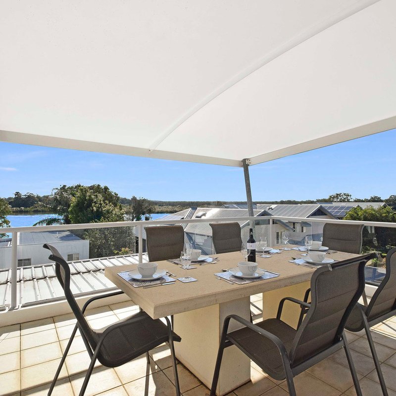 Photo - 2/12 Blakesley Street, Tewantin QLD 4565 - Image 10