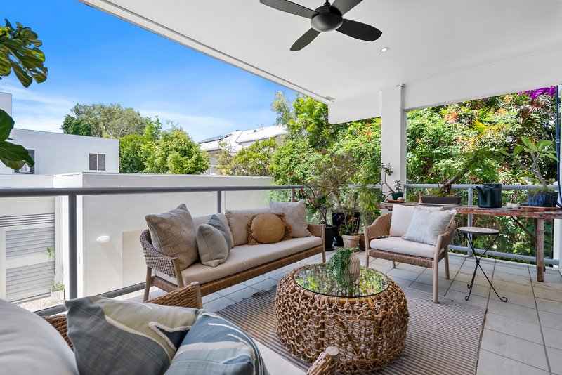 Photo - 2/12 Blakesley Street, Tewantin QLD 4565 - Image 18