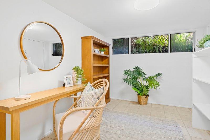 Photo - 2/12 Blakesley Street, Tewantin QLD 4565 - Image 19