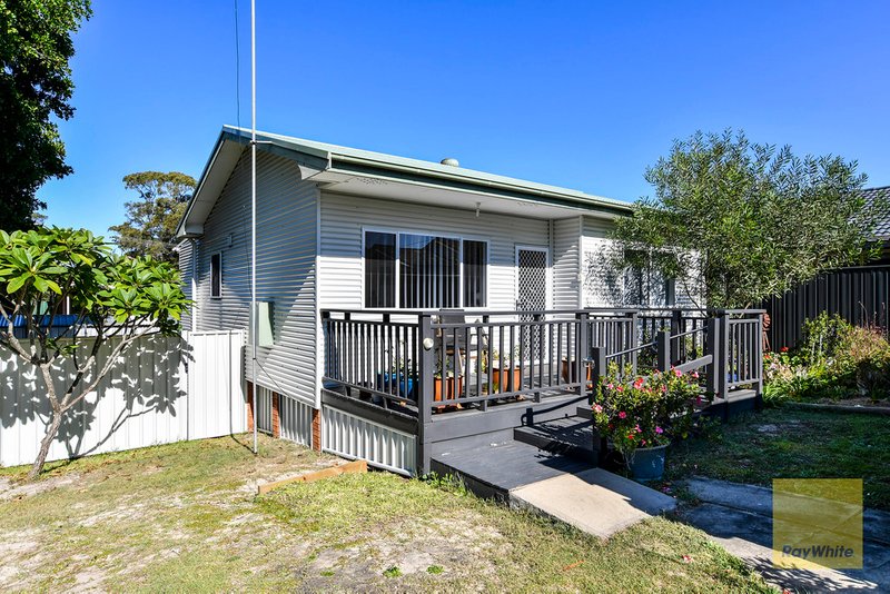 Photo - 2/12 Britannia St , Umina Beach NSW 2257 - Image 2