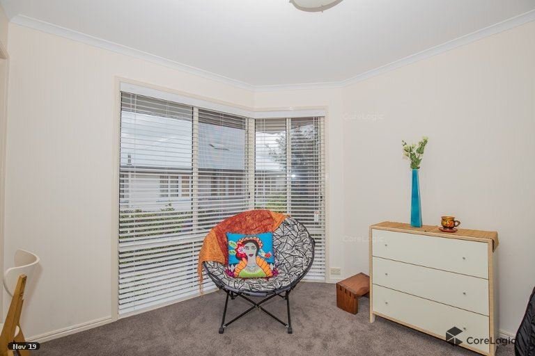 Photo - 2/12 Clara Street, Annerley QLD 4103 - Image 6