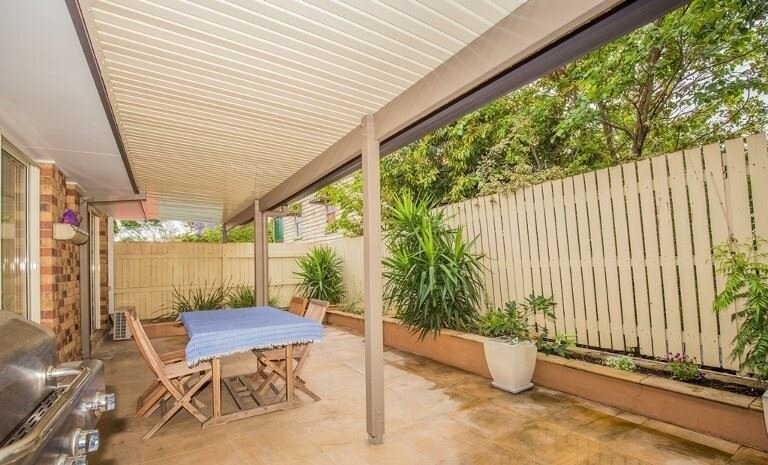 Photo - 2/12 Clara Street, Annerley QLD 4103 - Image 7