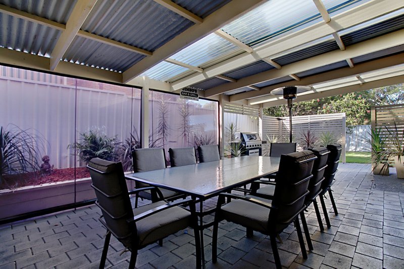 Photo - 2/12 Crestview Place, Cranebrook NSW 2749 - Image 4