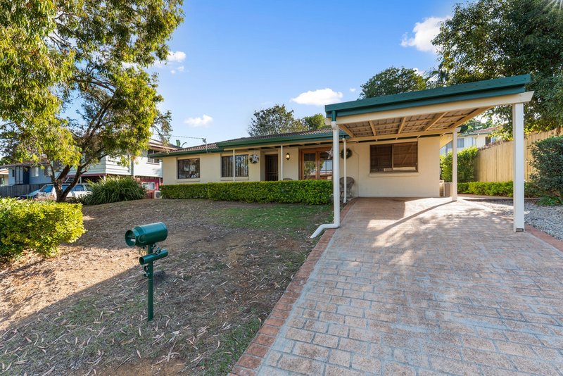 Photo - 212 Duffield Road, Kallangur QLD 4503 - Image 2