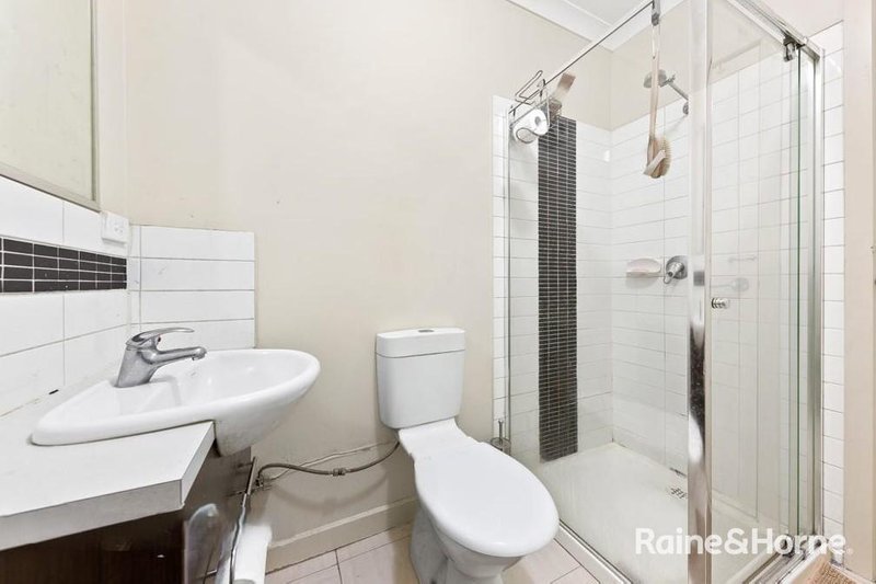 Photo - 2/12 Emily Street, St Albans VIC 3021 - Image 5