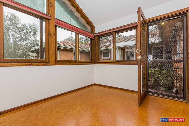 Photo - 2/12 Fox Place, Lyneham ACT 2602 - Image 2