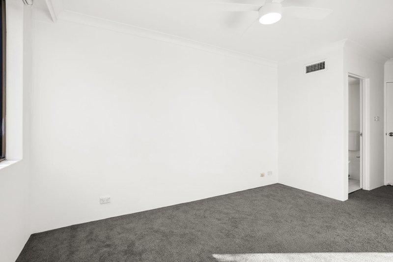 Photo - 2/12 Frank Oliveri Drive, Chipping Norton NSW 2170 - Image 5