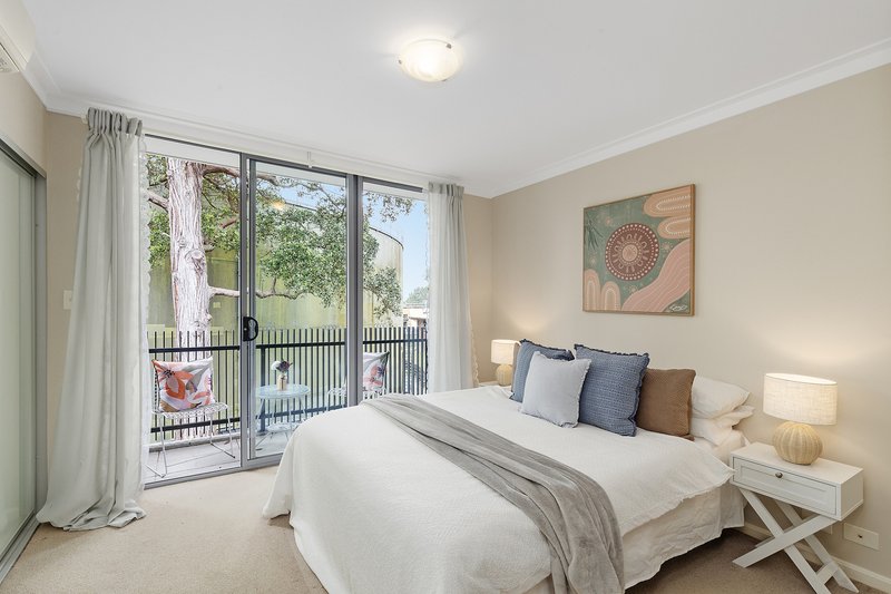 Photo - 21/2 Galston Road, Hornsby NSW 2077 - Image 7