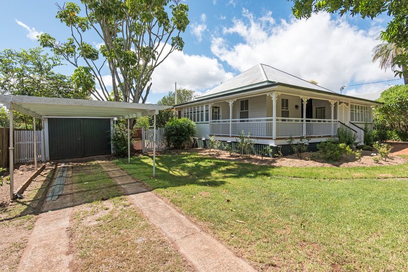 Photo - 212 Geddes Street, South Toowoomba QLD 4350 - Image 3