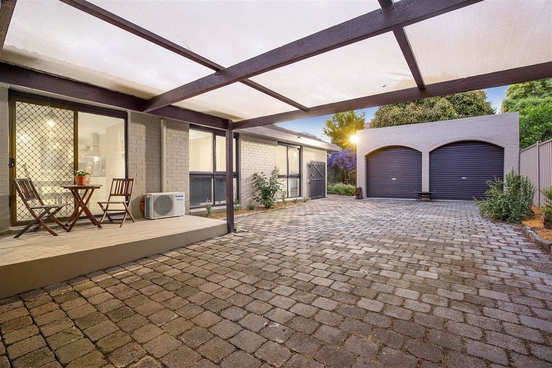 Photo - 212 Gladstone Road, Dandenong North VIC 3175 - Image 11