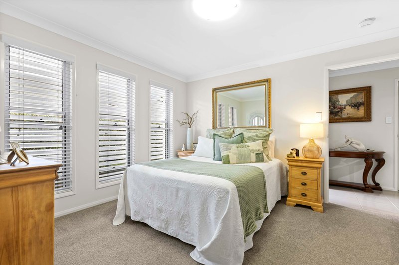 Photo - 2/12 Horton Street, East Toowoomba QLD 4350 - Image 7