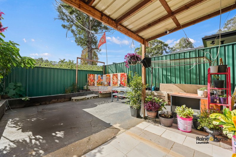 Photo - 2/12 Kitson Place, Minto NSW 2566 - Image 10