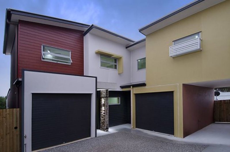 Photo - 2/12 Lade Street, Coorparoo QLD 4151 - Image 7