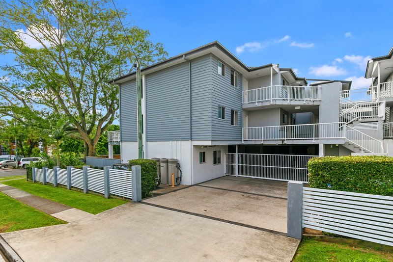 Photo - 2/12 Lake Street, Yeronga QLD 4104 - Image 12