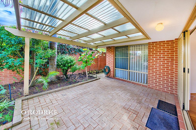 Photo - 2/12 Lalor Street, Scarborough WA 6019 - Image 11