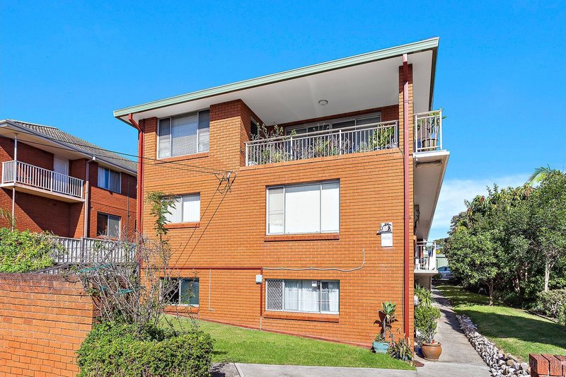 2/12 Matthews Street, Wollongong NSW 2500