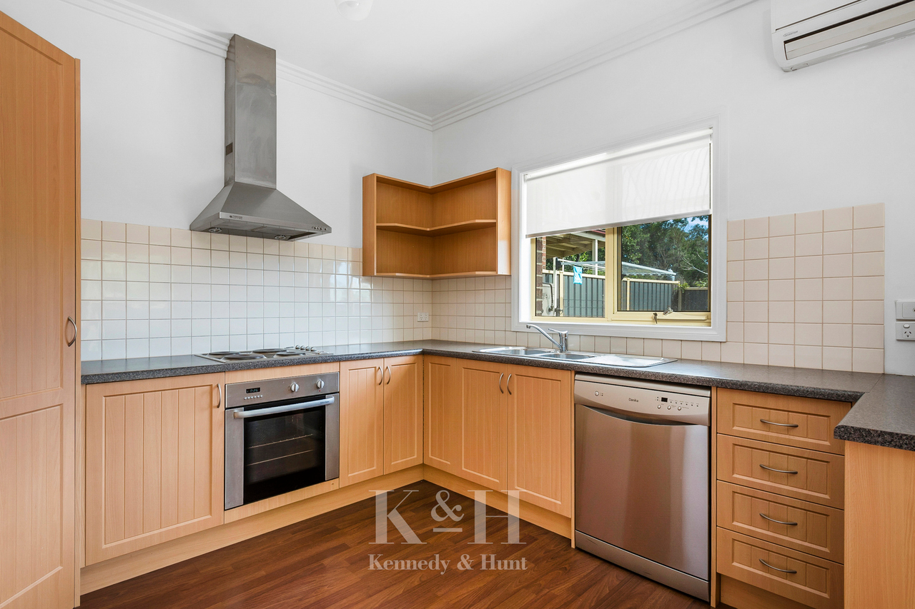 2-bedroom unit at 2 12 MELBOURNE ROAD, GISBORNE VIC 3437, Macedon Ranges, Victoria