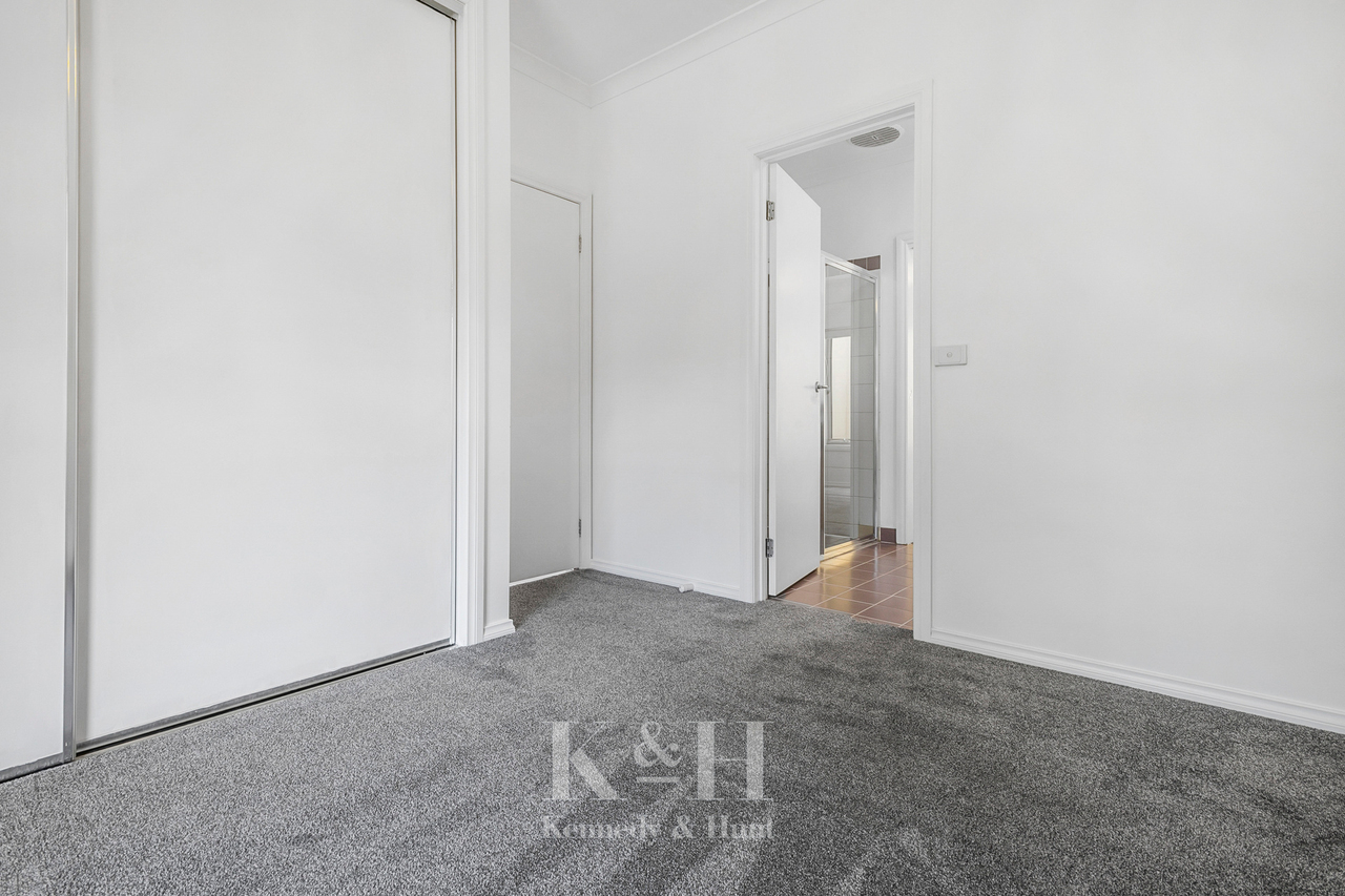 2-bedroom unit at 2 12 MELBOURNE ROAD, GISBORNE VIC 3437, Macedon Ranges, Victoria