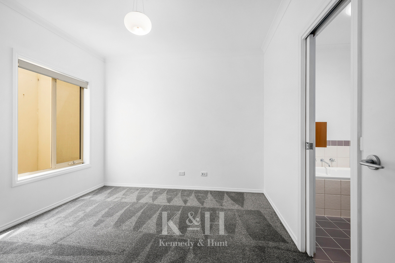 2-bedroom unit at 2 12 MELBOURNE ROAD, GISBORNE VIC 3437, Macedon Ranges, Victoria