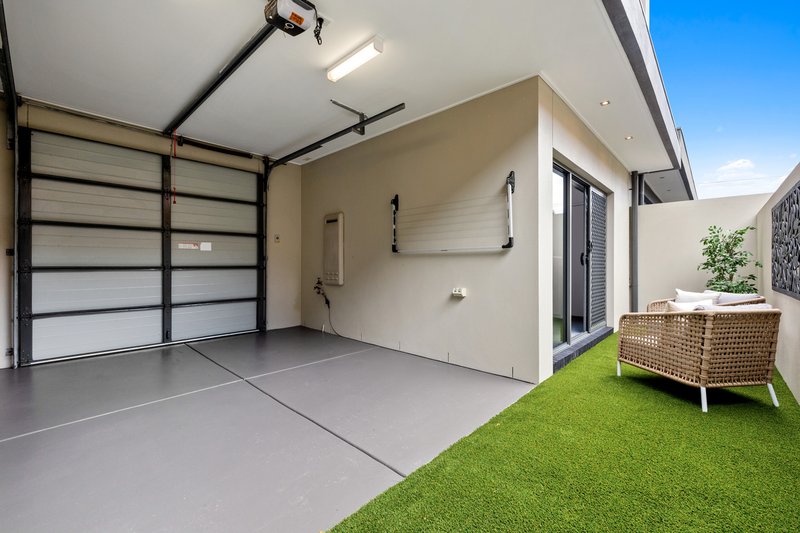 Photo - 2/12 Monaco Street, Parkdale VIC 3195 - Image 15