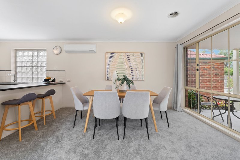 Photo - 2/12 Ohara Street, Blackburn VIC 3130 - Image 3