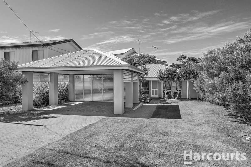 2/12 Panamuna Drive, Falcon WA 6210