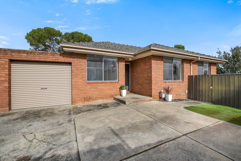 2/12 Royton Street, Burwood East VIC 3151