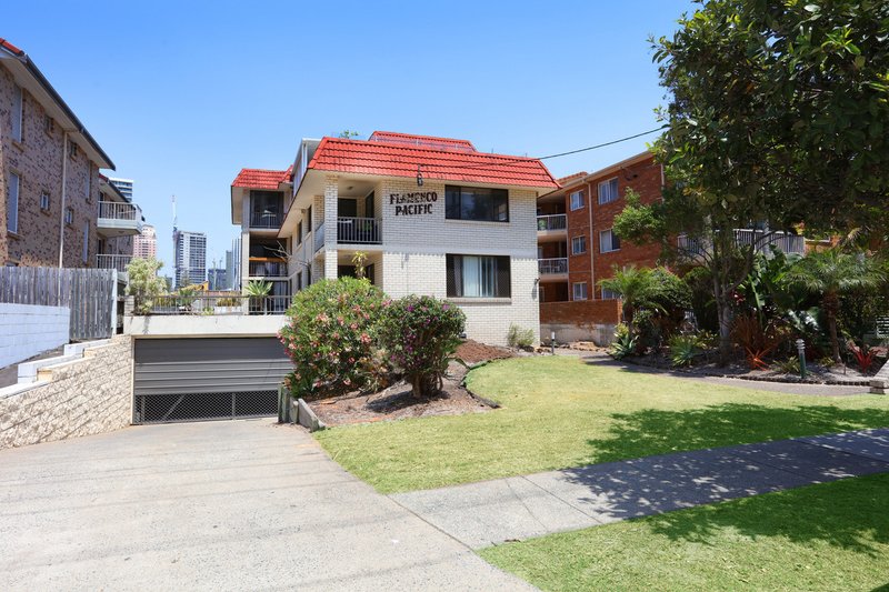 Photo - 2/12 Second Avenue, Broadbeach QLD 4218 - Image 5