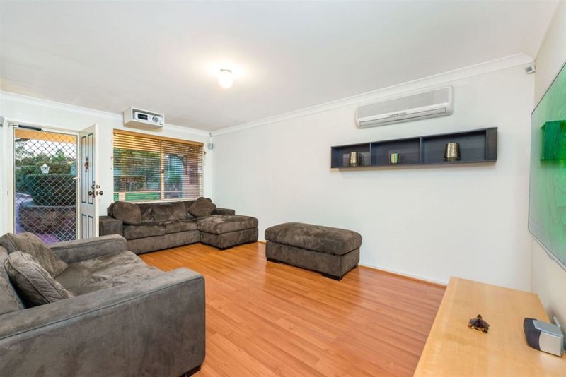 Photo - 2/12 Sinclair Avenue, Blacktown NSW 2148 - Image 2