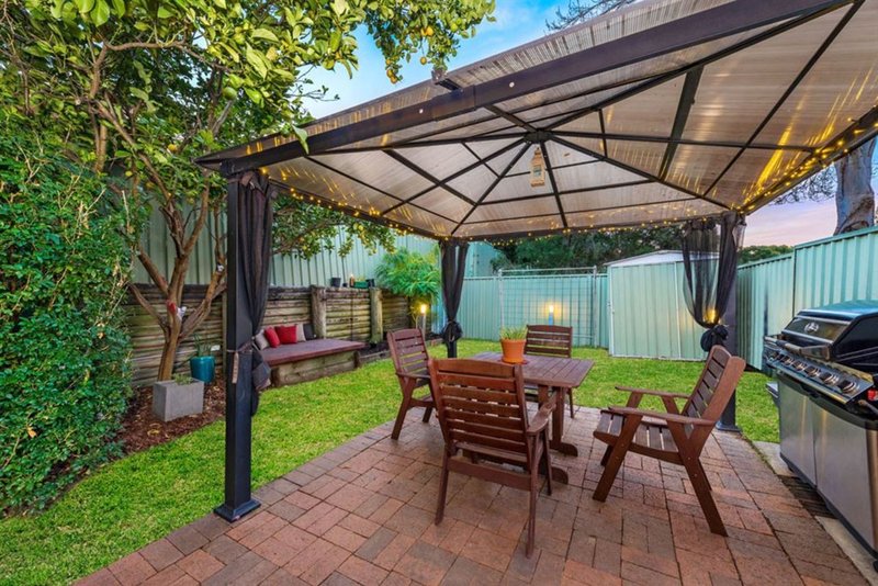 Photo - 2/12 Sinclair Avenue, Blacktown NSW 2148 - Image 8