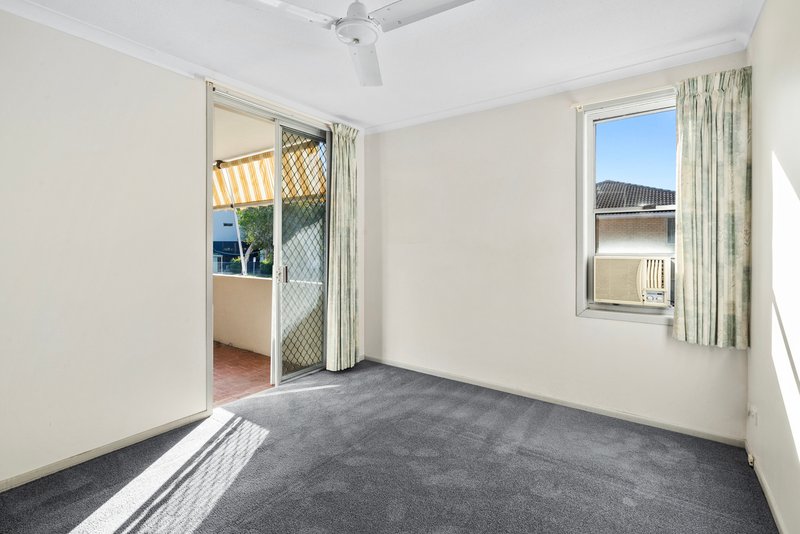 Photo - 2/12 Solander Street, Tweed Heads NSW 2485 - Image 7