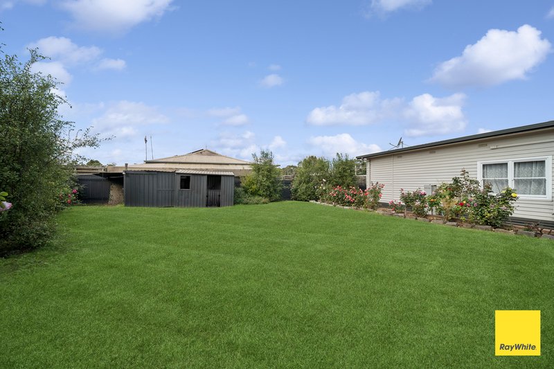 Photo - 2/12 Sparrowhawk Road, Long Gully VIC 3550 - Image 11