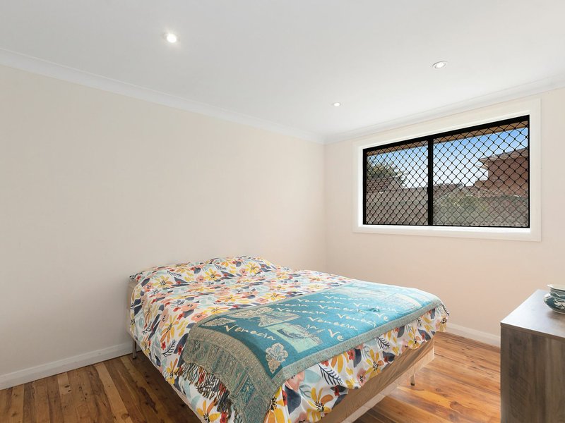 Photo - 2/12 Taylor Street, The Entrance NSW 2261 - Image 8