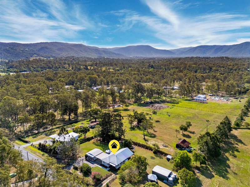 Photo - 212 Upper Camp Mountain Road, Camp Mountain QLD 4520 - Image 9