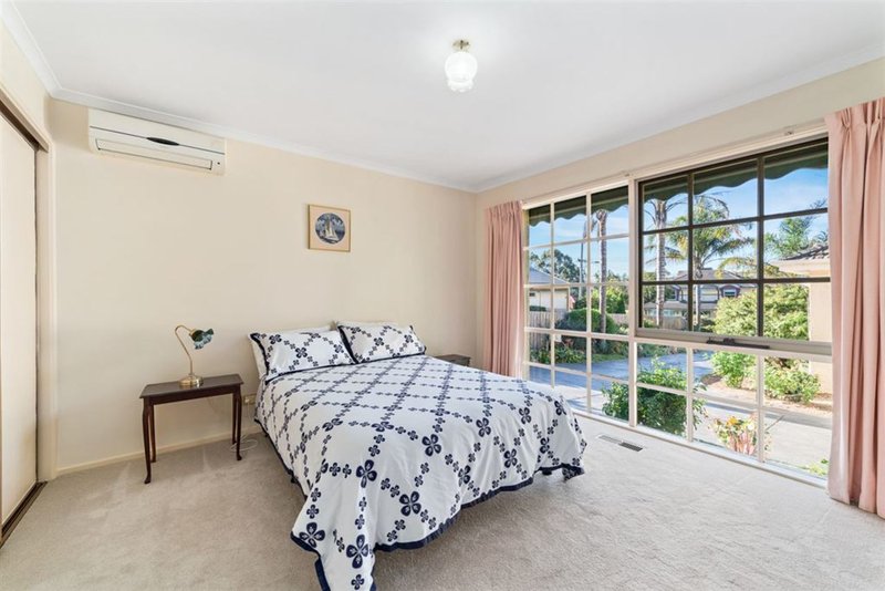 Photo - 2/12 Wimmera Street, Box Hill North VIC 3129 - Image 5