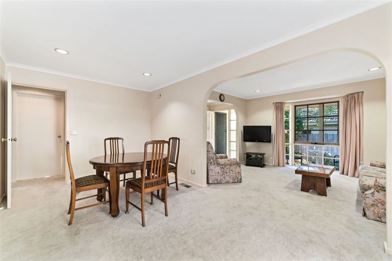 Photo - 2/12 Wimmera Street, Box Hill North VIC 3129 - Image 7