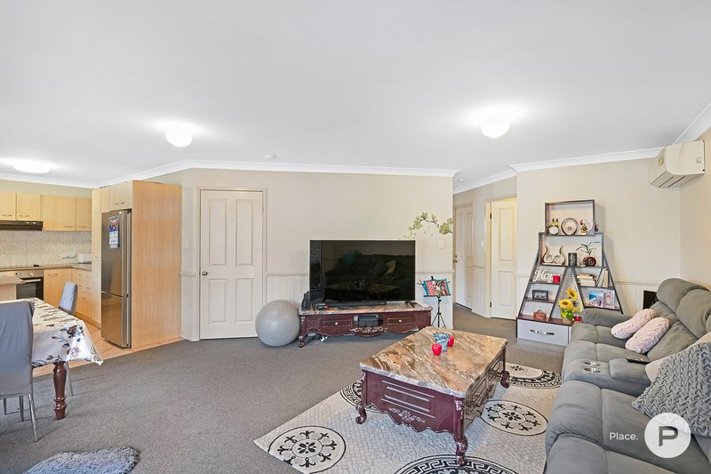 Photo - 2/120 Amelia Street, Nundah QLD 4012 - Image 5