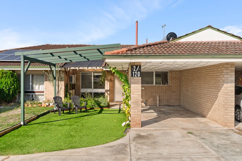 Photo - 2/120 Gilbertson Road, Kardinya WA 6163 - Image 5